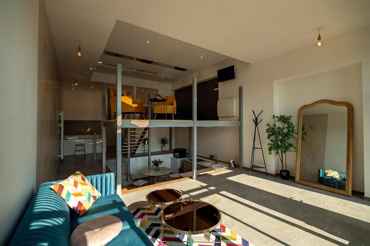 サン・バレリ・アン・コーLoft De Luxe Le Chic, Grand Jacuzzi, Vue Port De Plaisanceアパートメント エクステリア 写真